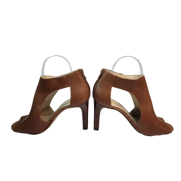 Louise et Cie NWT  Heels - Picture 2 of 8